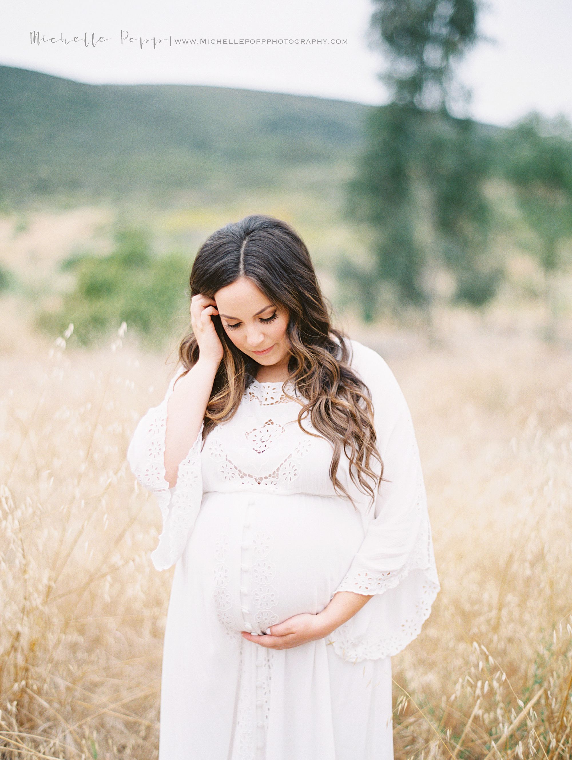 Reasons Why You Should Book a Maternity Session